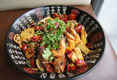 北京一麻辣香锅店经营人员确诊(北京麻辣香锅多少钱一斤)