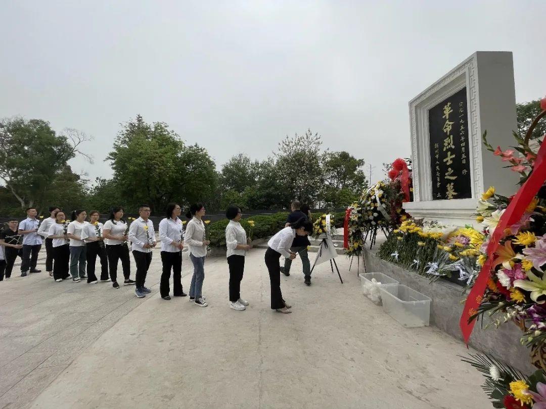 2021清明节放假安排几天(请问2021年清明节放几天假)
