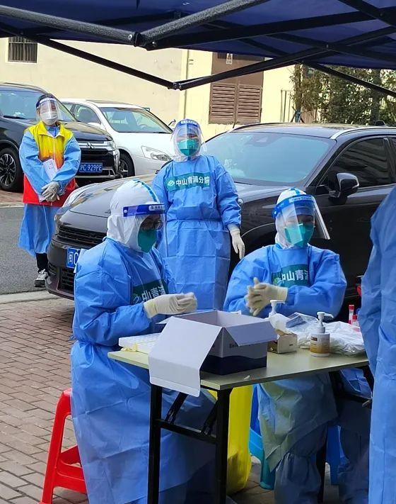 【31省区市本土无新增确诊，31省新增本土确诊无症状】